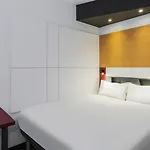 Ibis Budget
