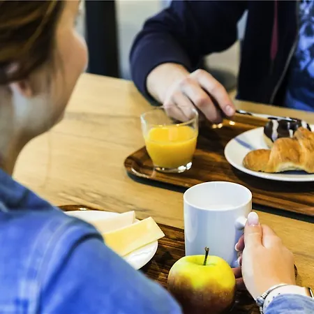 Hotel Ibis Budget 2*