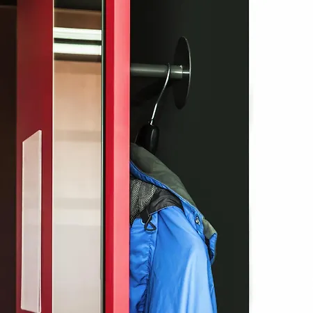 Ibis Budget Hotel 2*